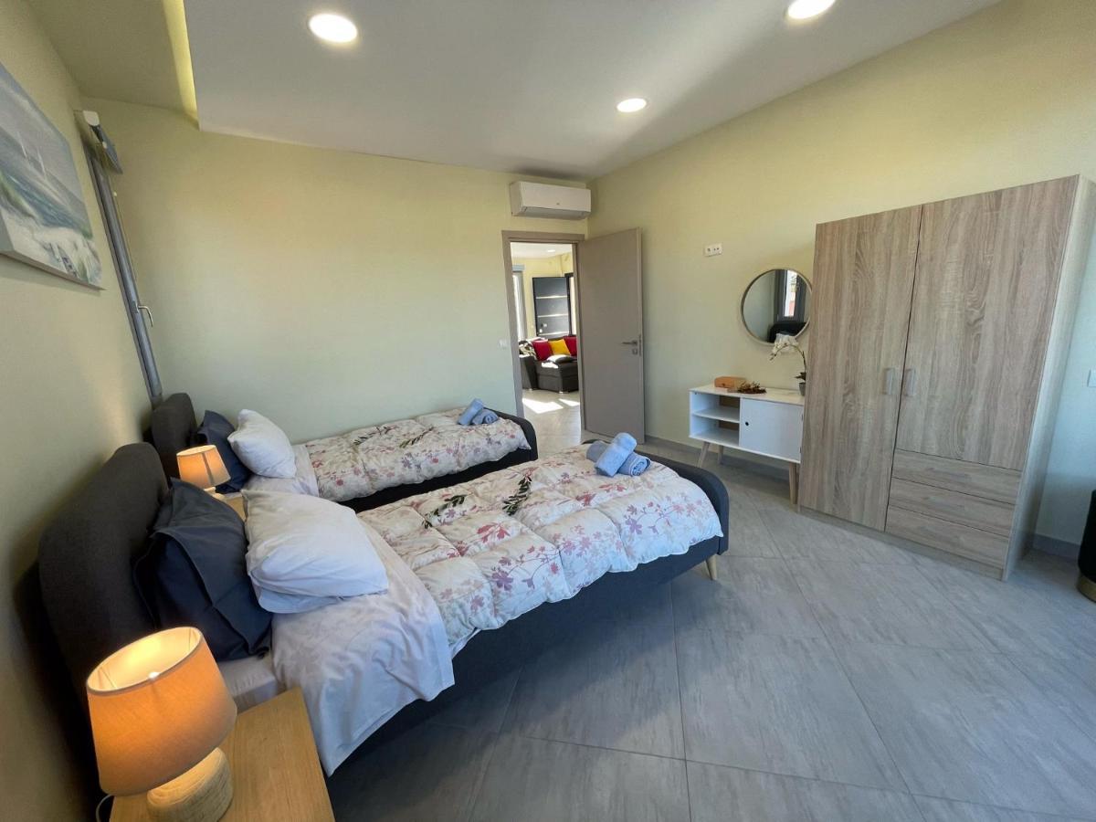 Marina Apartment